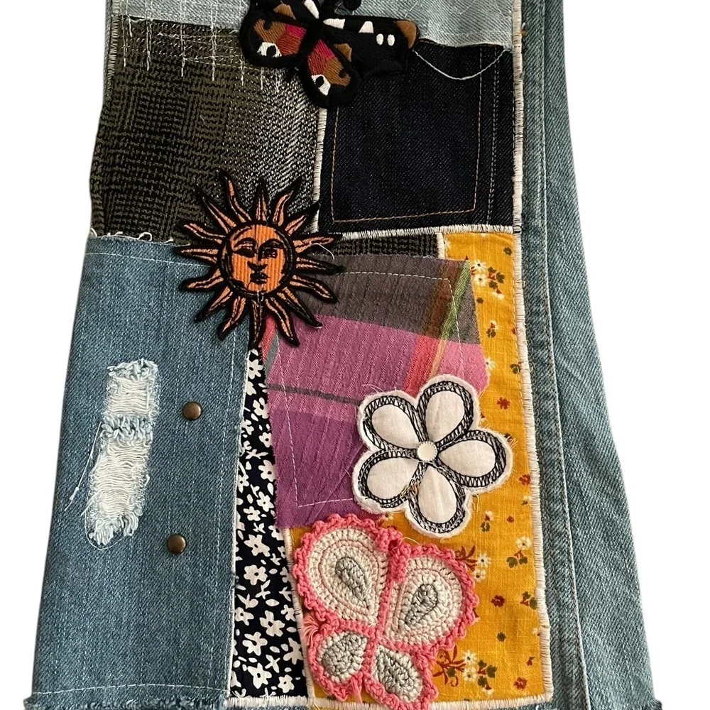 BDG High-Waisted Flare Boho Bliss Outfitters-Patch-Crochet-Embroider size 27 - Picture 10 of 13